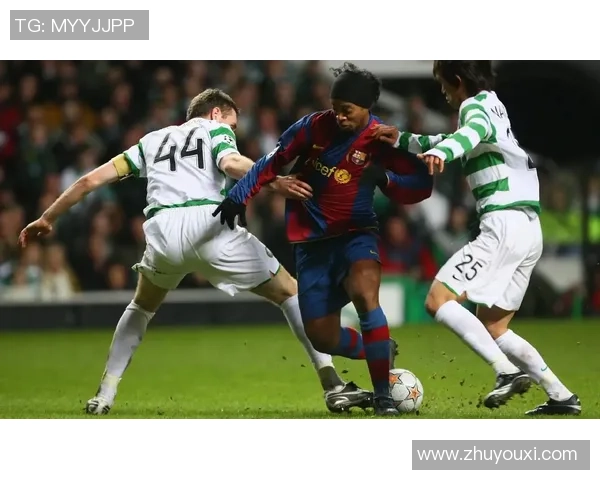 足球明星孙子的成长历程与精彩瞬间全景介绍